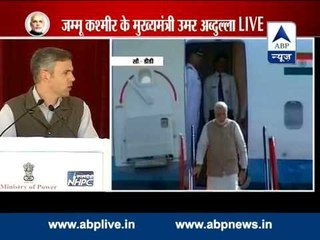 Omar Abdullah thanks Manmohan Singh while welcoming Modi in Leh