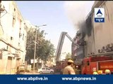 Delhi: Massive fire breaks out at Kinari Bazar area in Chandni Chowk l 16 fire tenders at the spot