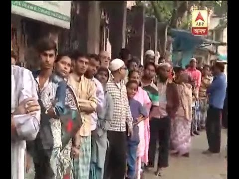 Demonetisation effect: Long queues, restless customers outside ATM