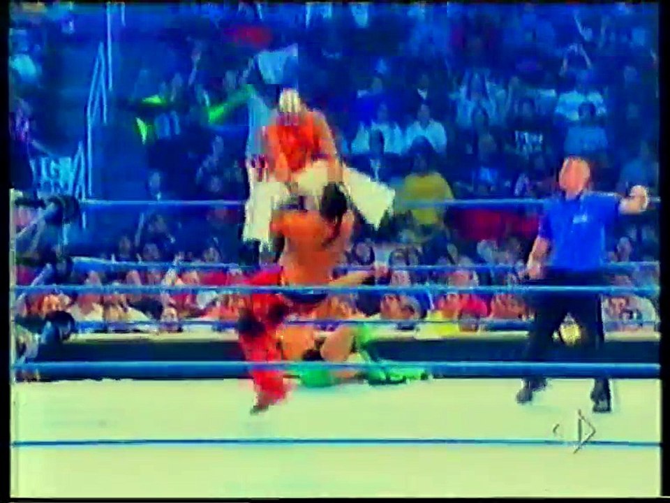 2) WWE Smackdown 30.10.03 (ITA 09.11.03) - Kurt Angle & Chris Benoit vs John Cena & A-Train parte 2 + Rey Mysterio vs Ultimo Dragon