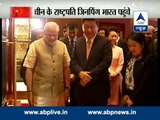 PM Modi elaborates about Indian art to Chinese Premier Xi in Hyatt Hotel