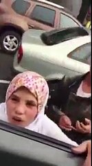 Une mendiante roumaine se fait passer pour une Syrienne Musulmane