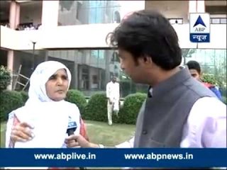 Passengers come in favor of boys beaten up by Rohtak girls in Bus