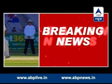 MS Dhoni retires from Test cricket with immediate effect