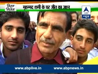 India defeats Pakistan in World Cup 2015 ll Celebrations begin at cricketers home
