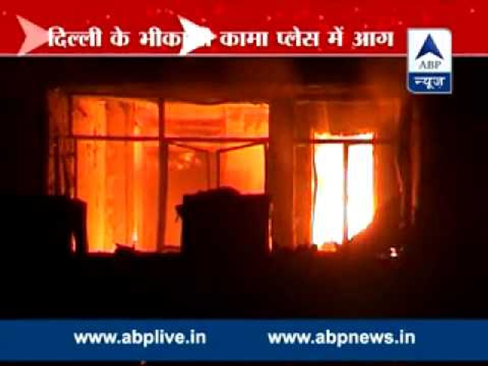 Fire breaks out in multi-storeyed building in s...