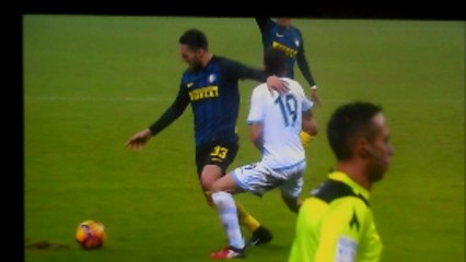 Danilo D'Ambrosio Slaps Senad Lulic And Doesn't Get Any Punishment!