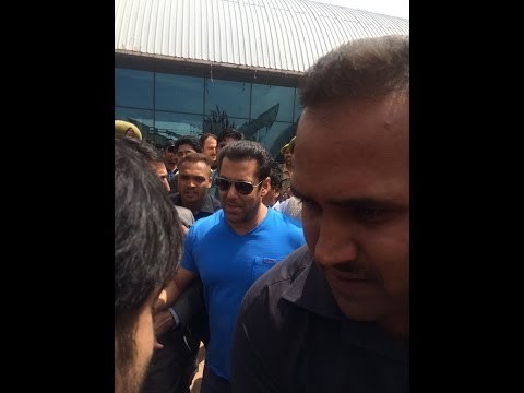 Arms Act case: Salman Khan reaches Jodhpur court for hearing