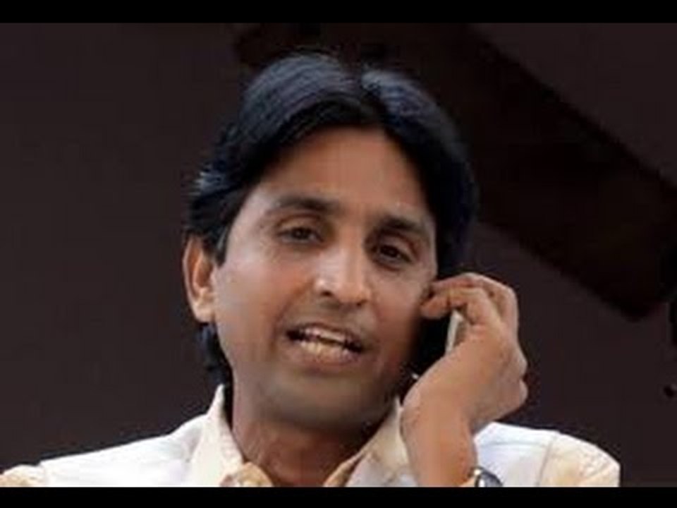 Noida: Newspaper editor files FIR against Vishwas and his wife for threatening