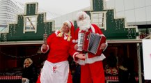 Duitse kerstmarkt in Spijkenisse  - drukte in het centrum / 2016