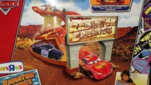 Disney Cars Race-Off Ridge Playset – Radiator Springs Classic Lightning McQueen Mater