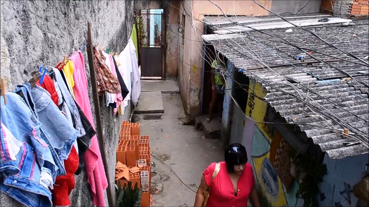 BETH 7 LOW 2 - BETH VAI A CASA DE MADALENA