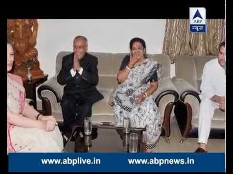 President Pranab Mukherjee's wife Suvra succumbs to illness