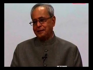 President interacts with students; teaches history of India