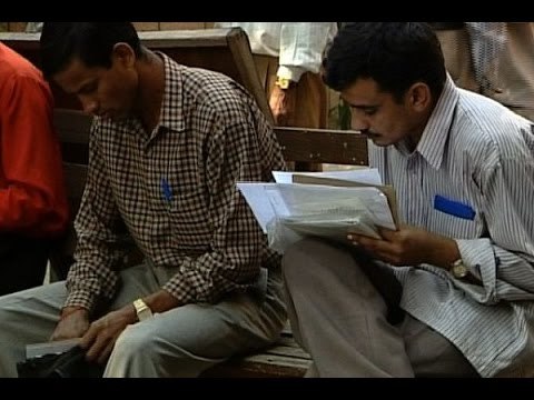 Uttar Pradesh: Unemployment forces Phd holders, engineers to apply for peon posts