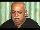Munawwar Rana says he and PM Modi would embrace each other and cry for mothers when they m