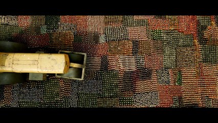 shah-rukh-khan-in-as-raees-trailer-releasing-25-jan