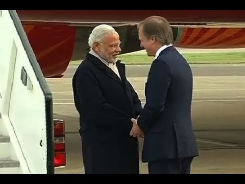 Modi reaches London , will hand the dossier on Dawood Ibrahim to the British NSA