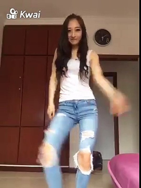 Funny video dance_dancing sexy girl.10