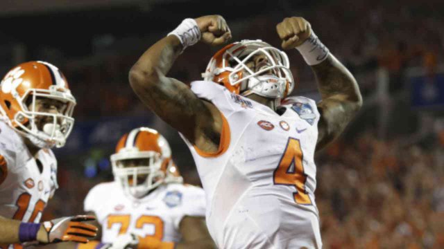 Hayes: Who Wins the CFP Semifinals?