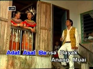 Joget Adat Enggau Main Asal - Enggong Elli