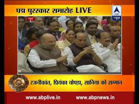 President Pranab Mukherjee presents Padma awards at the Rashtrapati Bhavan