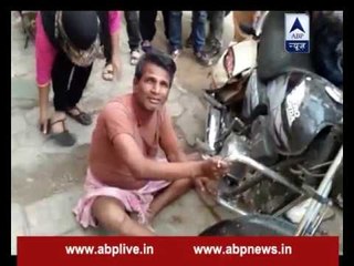 Music teacher badly beaten by female students for sending objectionable messages in MP's Mansur