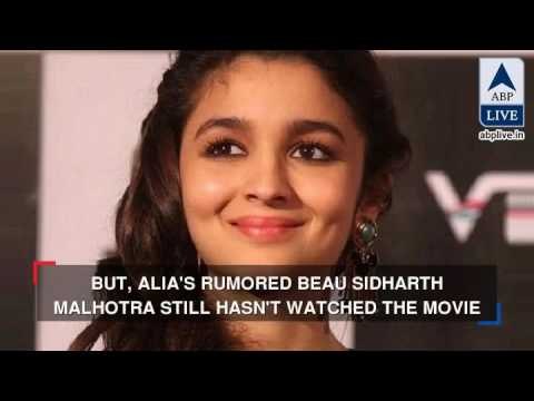 Alia Bhatt is waiting for a tweet from Siddharth Malhotra