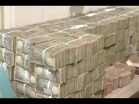 Maharashtra: Armed men loot Rs 12 crore cash from cash management firm