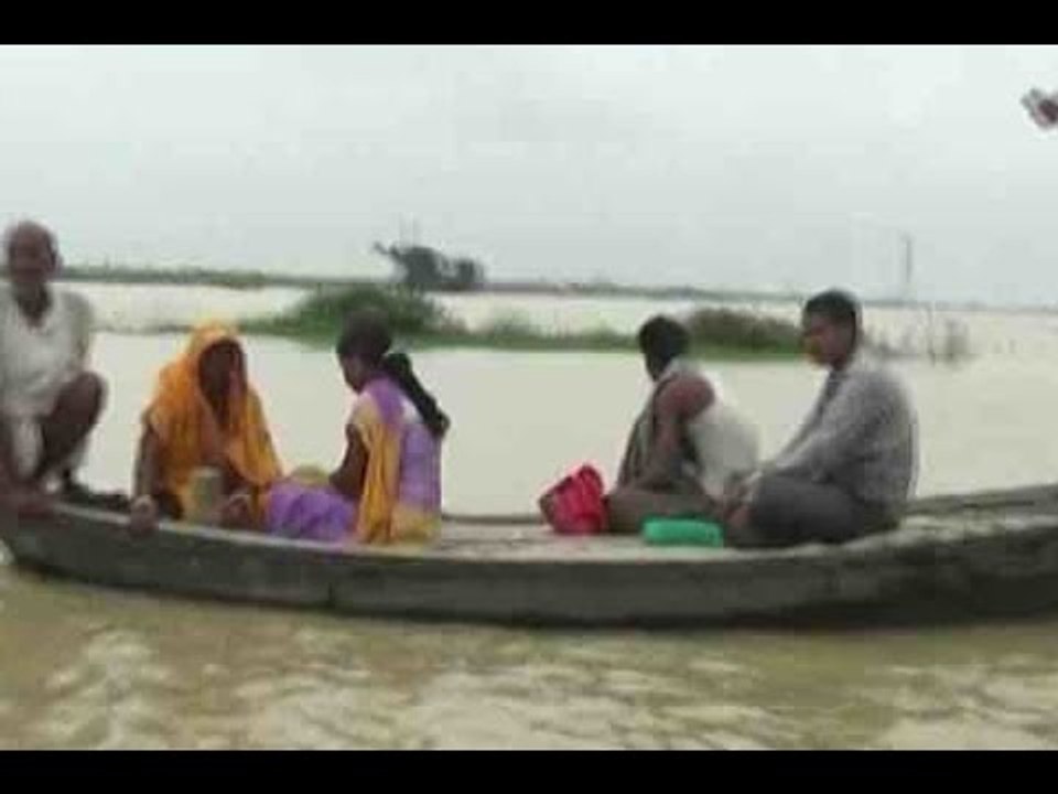 Jan Man: 60,000 affected but only two boats available in flood-battered Darbhanga, Bihar