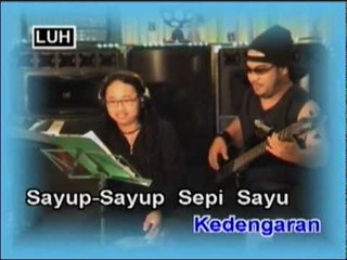 Tangis Sayu Tsunami (Malay) - Aliem & Dave