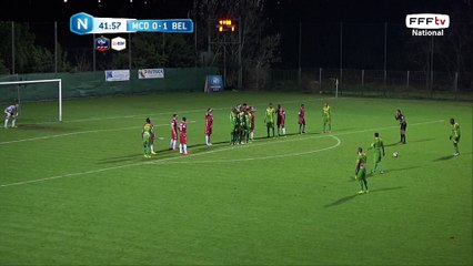 Coup franc plein axe