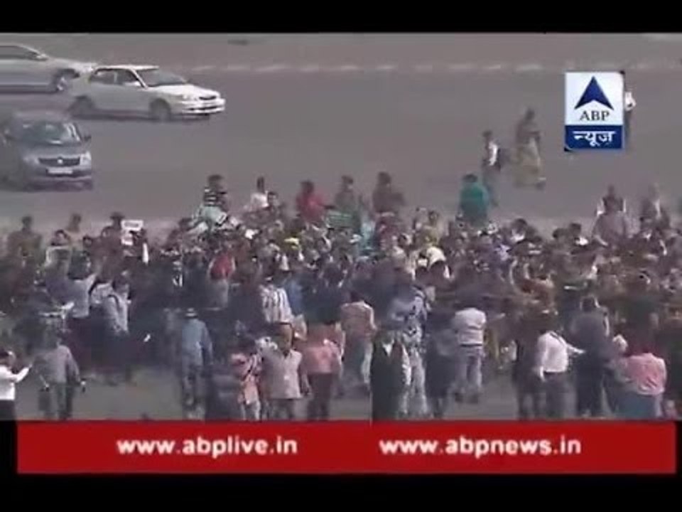 Demonetisation: TMC and other opposition partie...