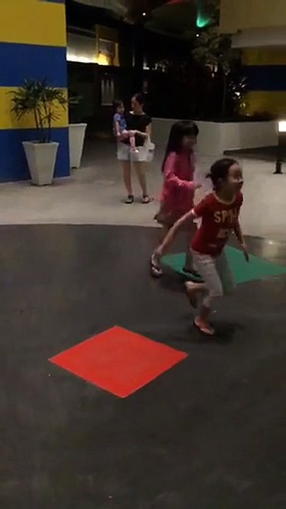 Kids slo-mo jump
