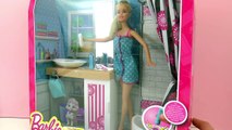 Salle de bain Deluxe Barbie avec douche, lavabo, miroir
