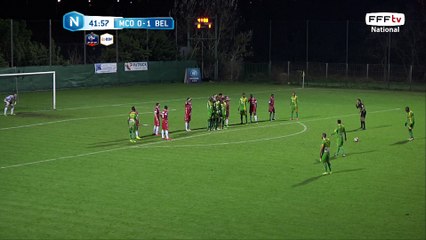 Coup franc plein axe