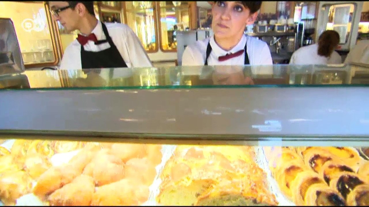 Weihnachtsrezept: so gelingt königskuchen | euromaxx