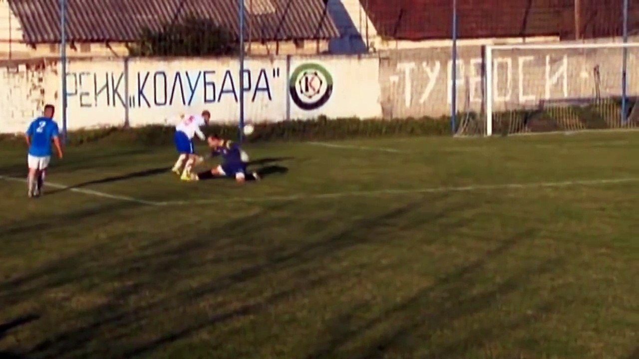 WORST MISS AWARD #1 ! Biggest miss ever in Football - YouTube