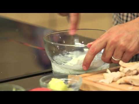 سندوتش دجاج روستو - كوكتيل سوبيا بالاناناس وحليب #ساندويتش_وحاجة_ساقعة #شريف_الحطيبى #cbcsofra