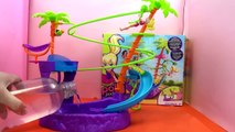 Polly pocket toys: Polly Pocket Drive N Slide Vehicle - Polly Pocket Pool!!! (Mattel)