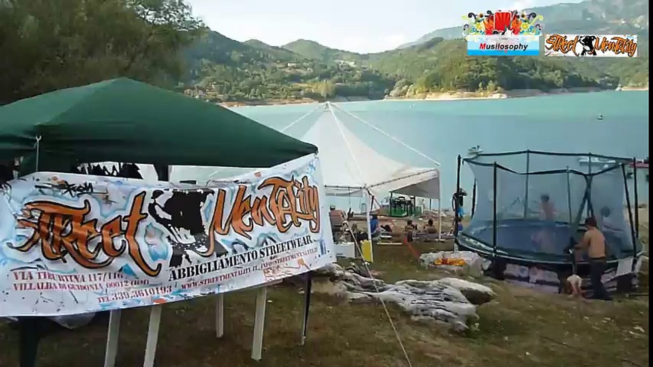 Best Cycle Stunt Jump To Lake