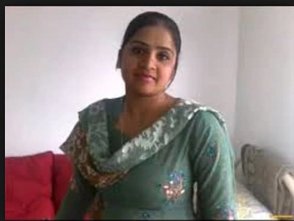 aunty ato boro boro dut miss korben na very romantic and hot