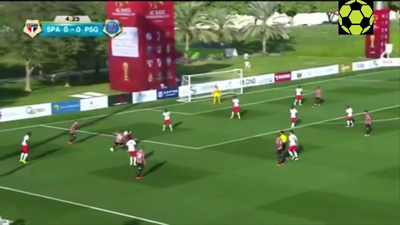 اهداف ومهارات الموهوب اوغوستو غالفان