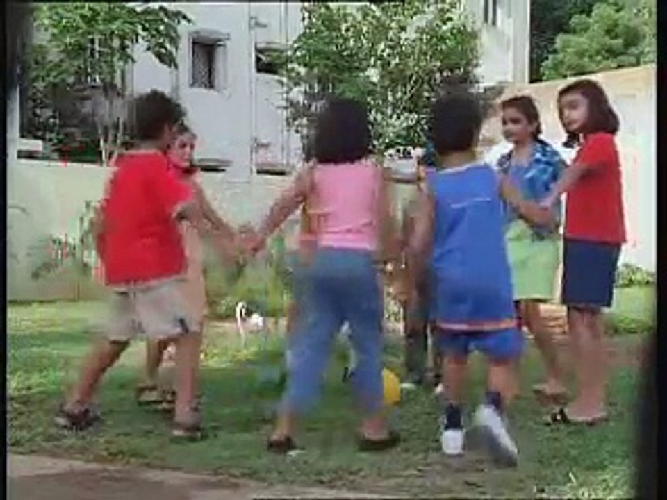 Ring Around The Roses - Nursery Rhymes - Shemaroo kids
