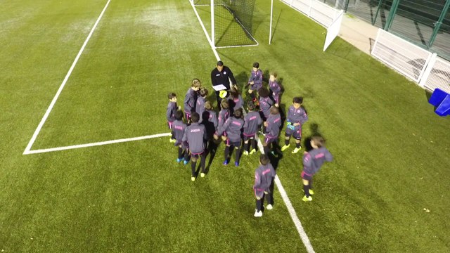 Les joueurs pros parrainent les footballeurs en herbe de l'Académie TFC!