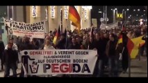 Deutschland wacht auf, Wir sind das Volk! - PEGIDA (480p)