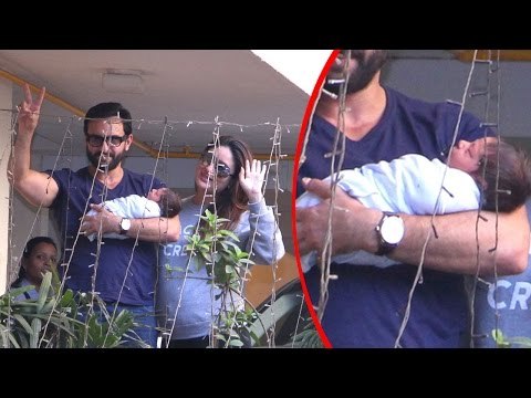 Taimur Ali Khan's OFFICIAL First Look | Kareena Kapoor DISCHARGED From Hospital