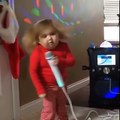 cute girl dance and sing a song.....AWESOME VIDEO
