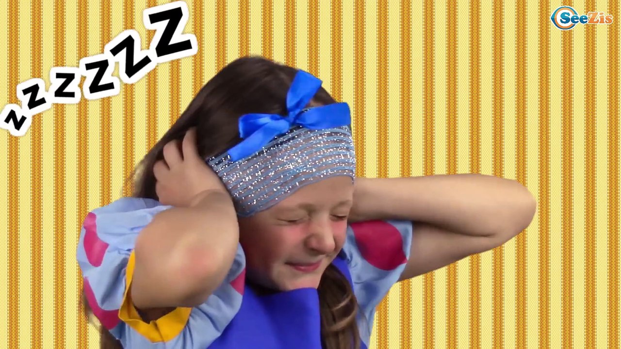 Row Row Row Your Boat | Nursery Rhymes | Kids Songs | Children Videos | Baby Rhymes