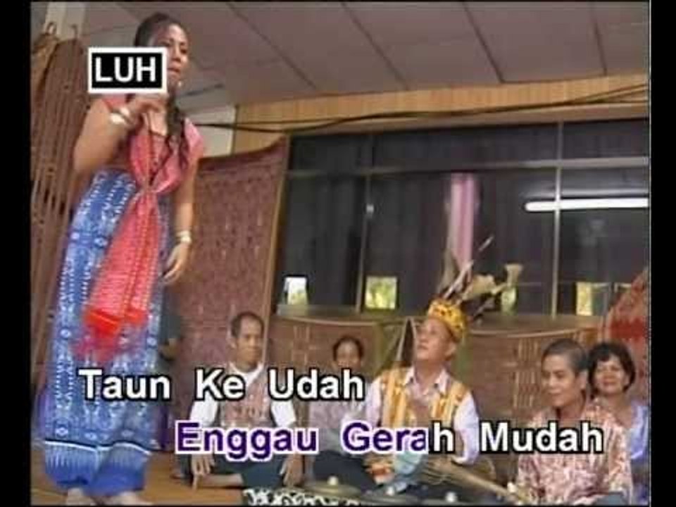 Joget Ngerami Gawai - Johnny Aman & Margaret Jalang